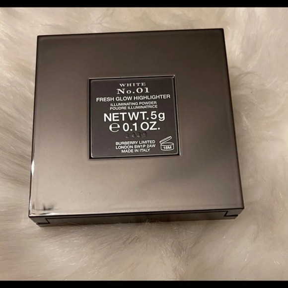 Burberry – Fresh Glow Highlighter - Picture 9 of 12